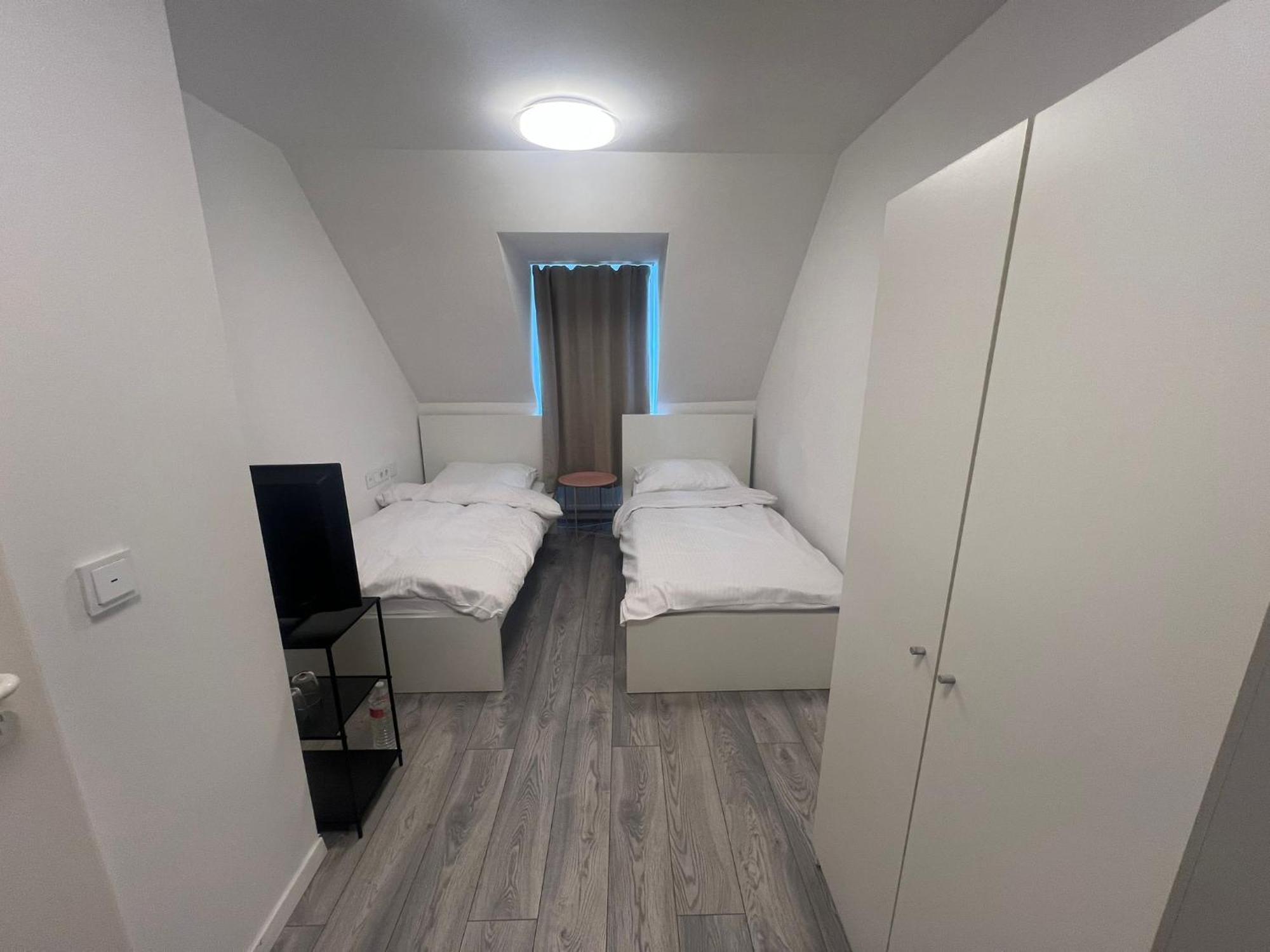Отель Upper-House Goldener Hirsch Aystetten Экстерьер фото